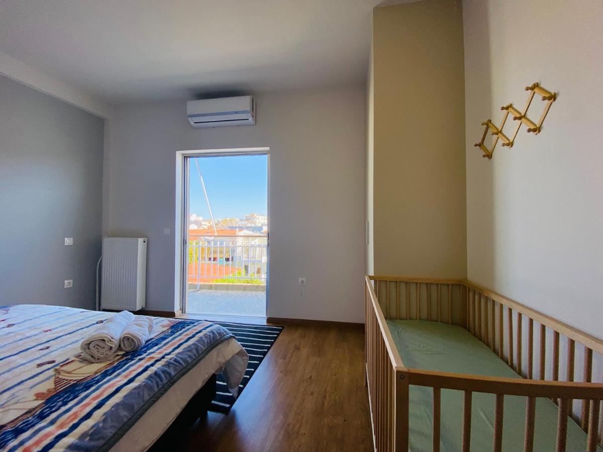 星空露台公寓：机场附近的宽敞三卧套房 Athens Exterior photo
